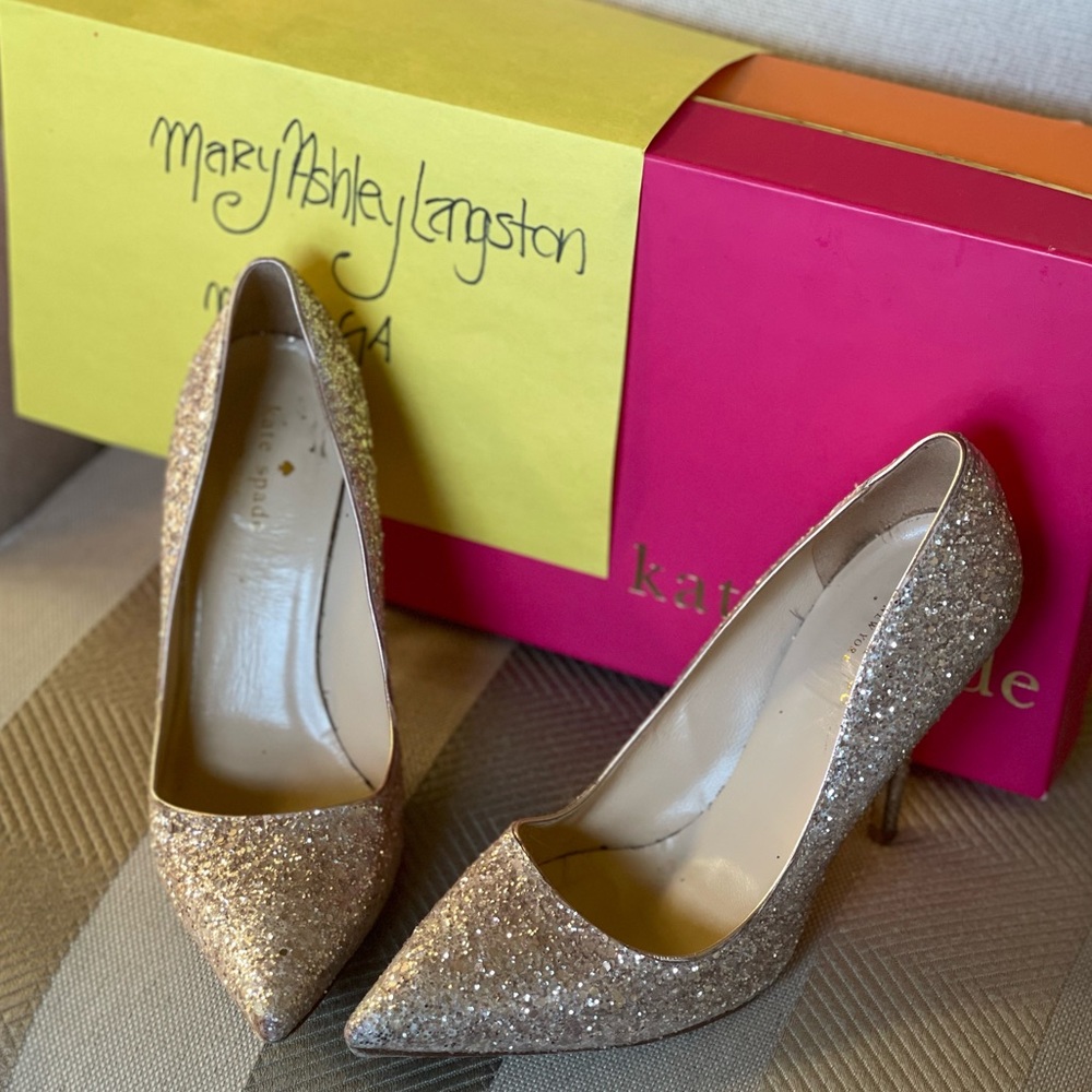 Kate Spade stilettos, beautiful glitter blush. Size 7. Very good used quality.